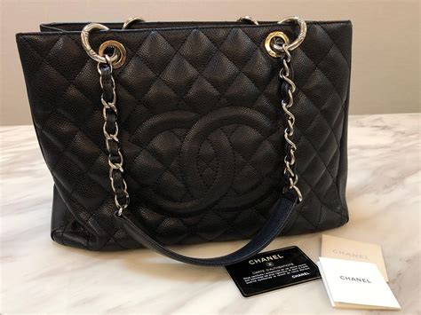 site chanel bolsas|chanel tote bag price 2023.